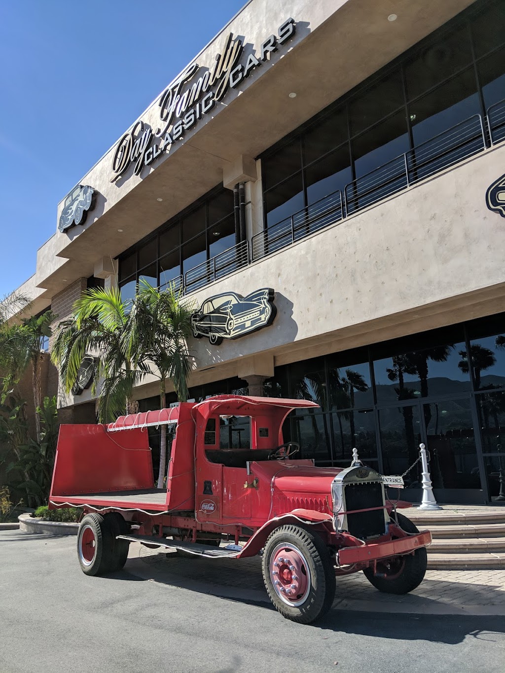 Day Family Classic Cars Museum | 2525 Wardlow Rd, Corona, CA 92882, USA | Phone: (951) 520-1941