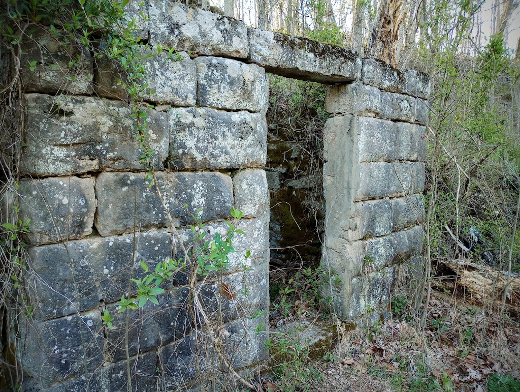 Cave River Valley Natural Area | 6031-6871 N Cave River Valley Rd, Campbellsburg, IN 47108, USA | Phone: (812) 849-3534