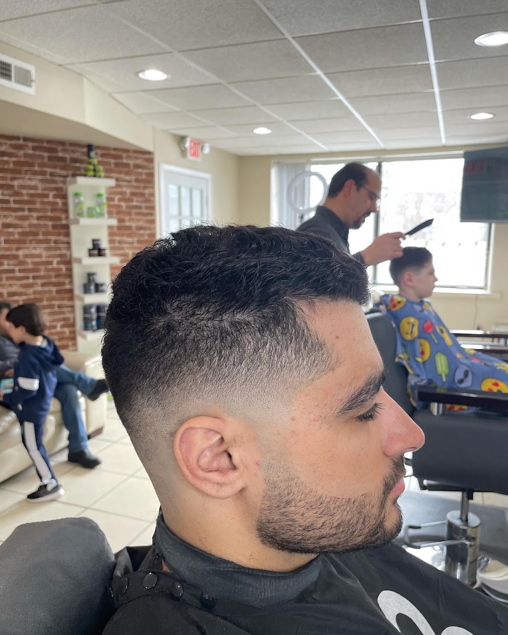 Barber Bashar | 27832 Ford Rd, Garden City, MI 48135, USA | Phone: (313) 415-0746