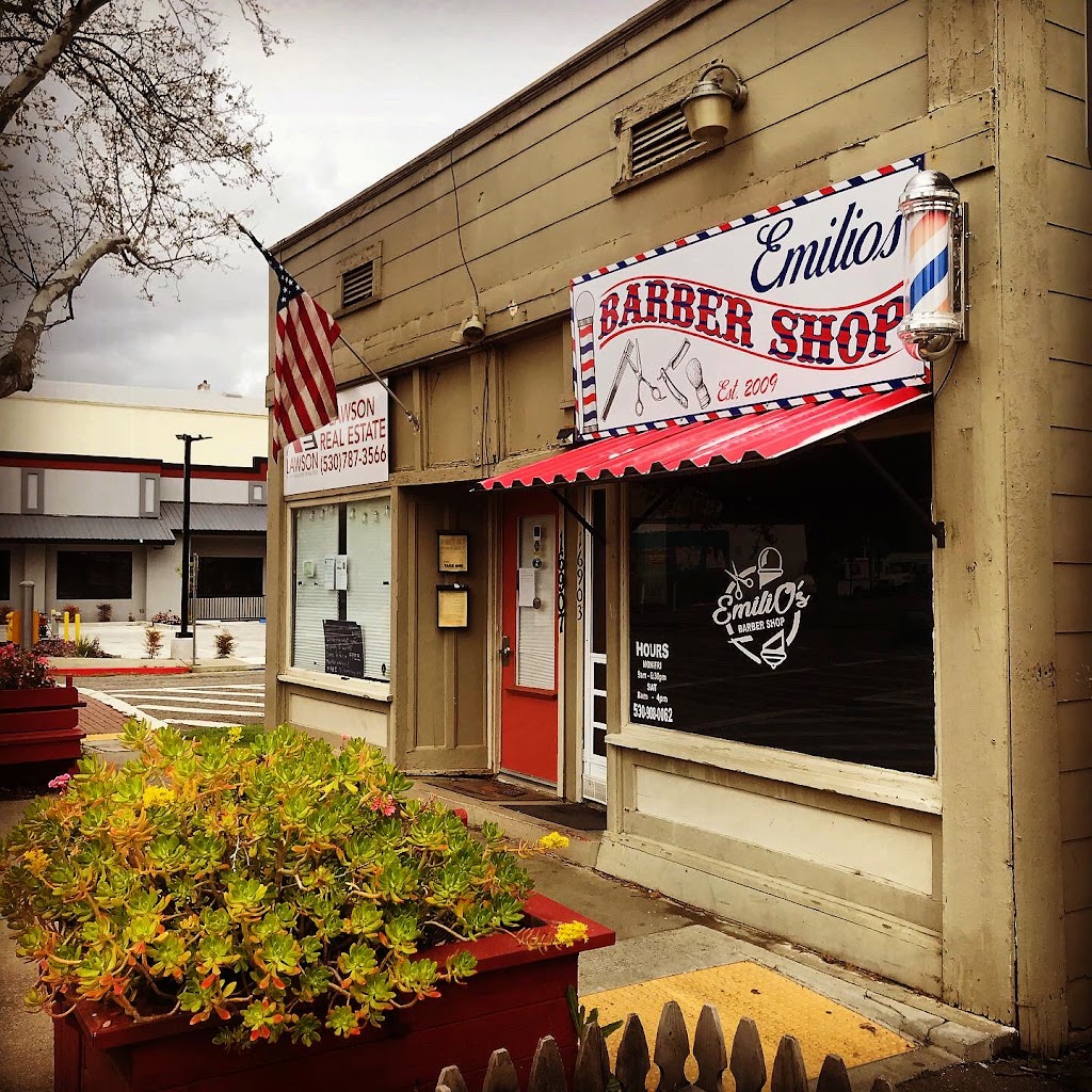 Emilios Barber Shop | 16903 Yolo Ave, Esparto, CA 95627, USA | Phone: (530) 908-0062