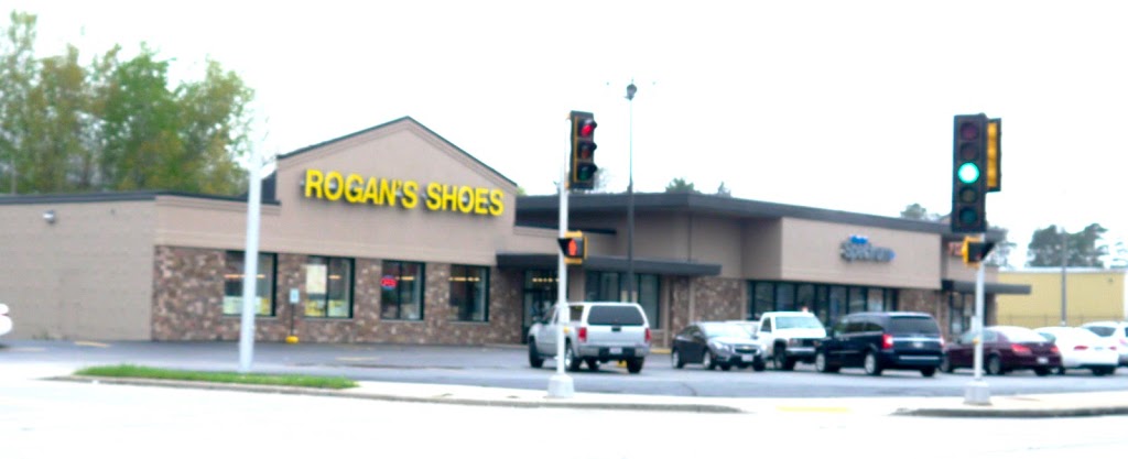 Rogans Shoes | 1511 W Washington St, West Bend, WI 53095, USA | Phone: (262) 334-3236