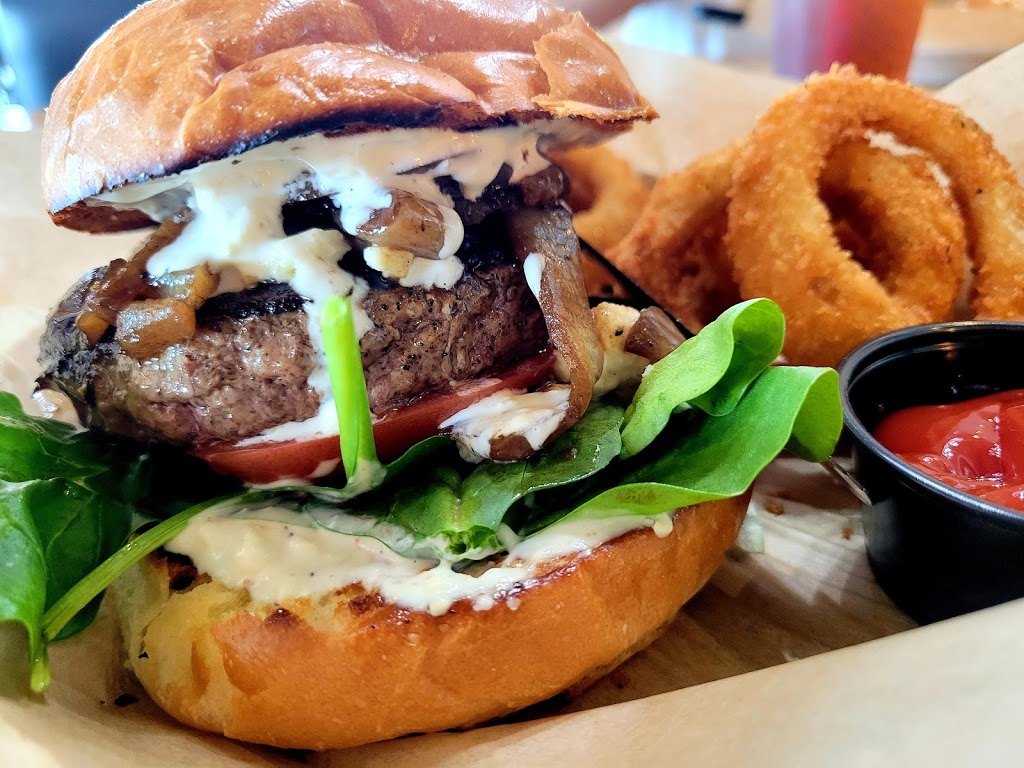 Grub Burger Bar | 4902 S Staples St, Corpus Christi, TX 78412, USA | Phone: (361) 444-2424