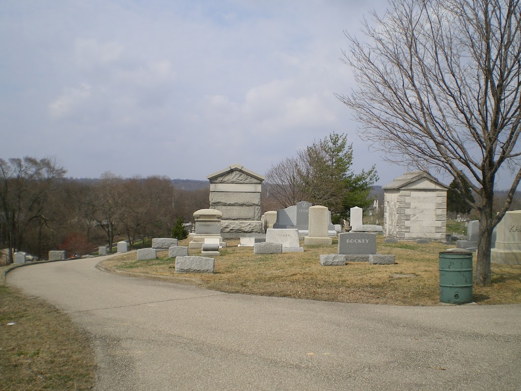 Hillgrove Union Cemetery | 1002 E Central Ave, Miamisburg, OH 45342, USA | Phone: (937) 866-2263