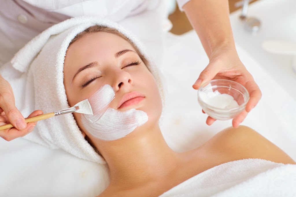 Elegant Massage & Facial | 26717 Westheimer Pkwy #204, Katy, TX 77494, USA | Phone: (832) 517-9030