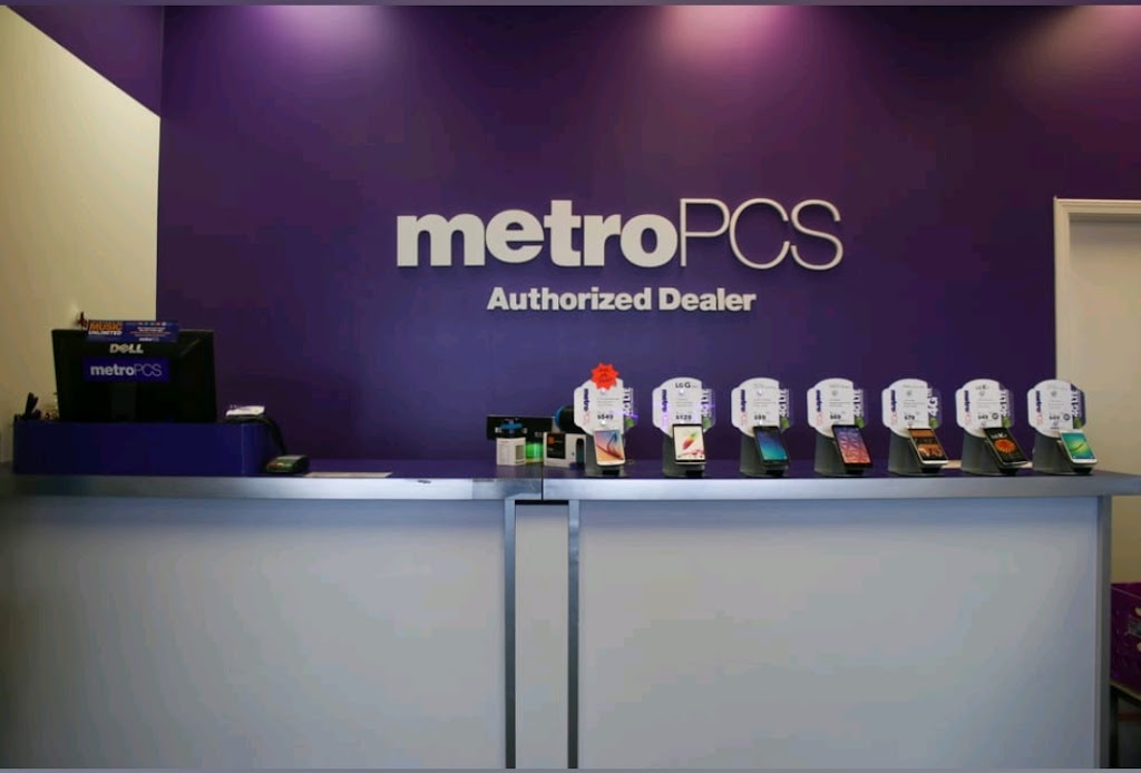 Metro by T-Mobile | 1422 First St, Livermore, CA 94550, USA | Phone: (925) 245-0761