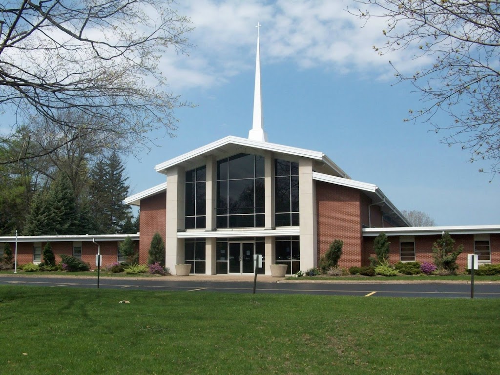 First Church of Christ | 422 Mentor Ave, Painesville, OH 44077, USA | Phone: (440) 357-7422