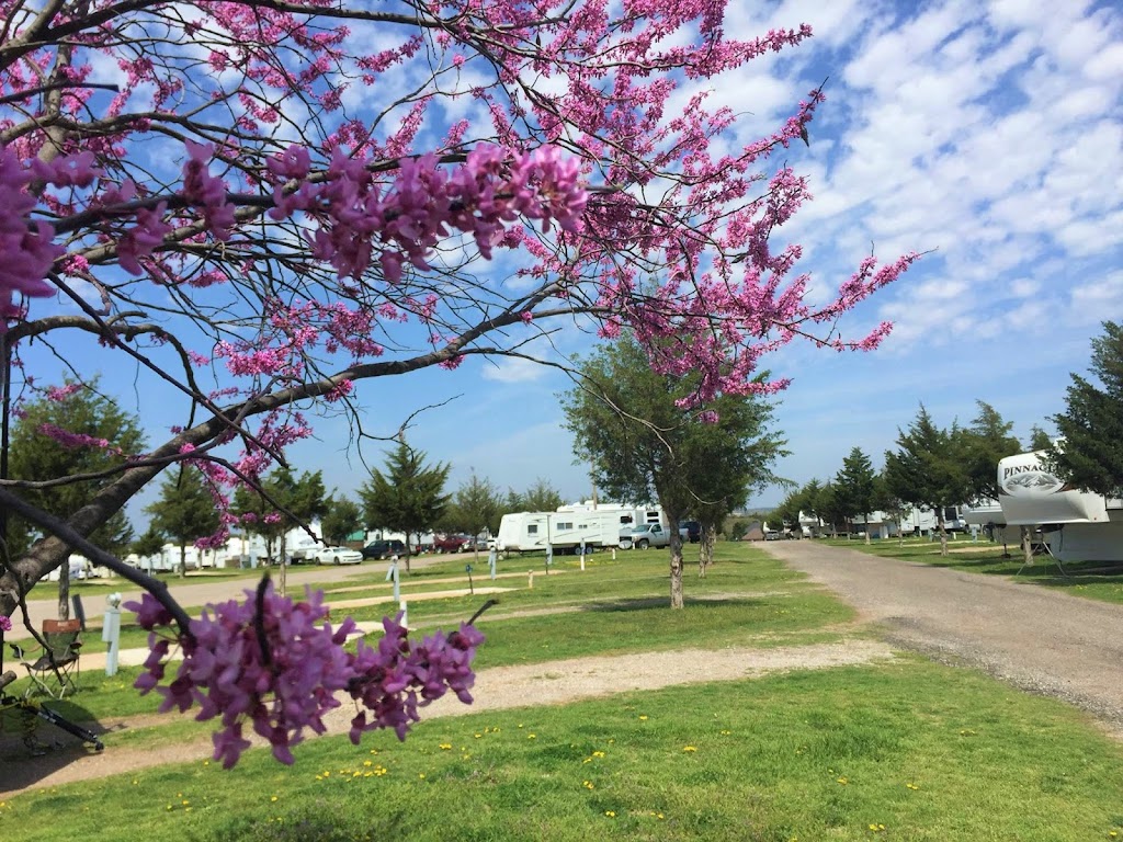 Cedar Valley RV Park | 725 Masters Dr, Guthrie, OK 73044, USA | Phone: (405) 282-4478