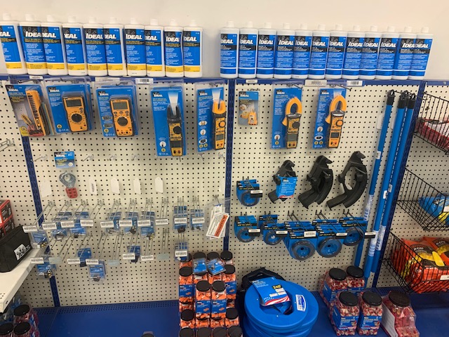 Dealers Electrical Supply | 713 N Beach St, Fort Worth, TX 76111 | Phone: (817) 831-0054