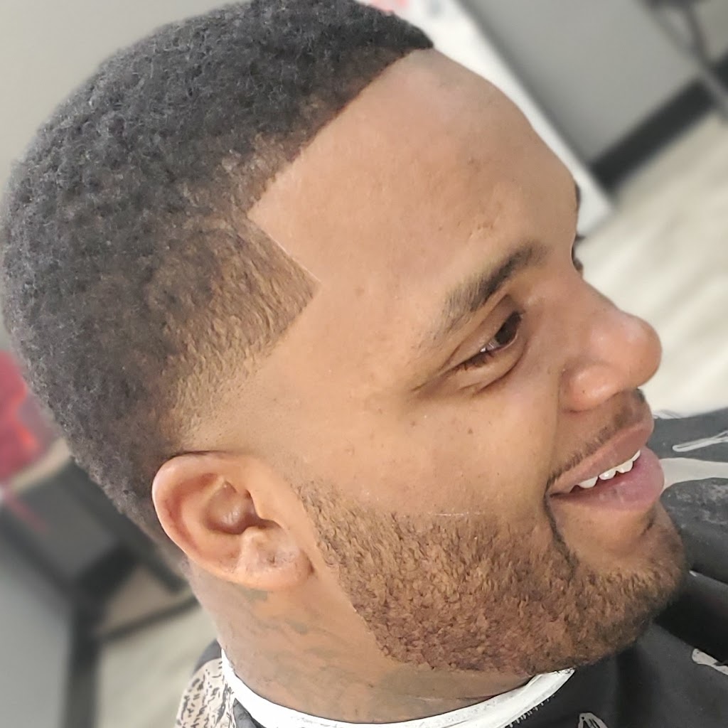 First Place Barber & Beauty | 6465 E Holmes Rd Suite #103, Memphis, TN 38141 | Phone: (901) 292-4313