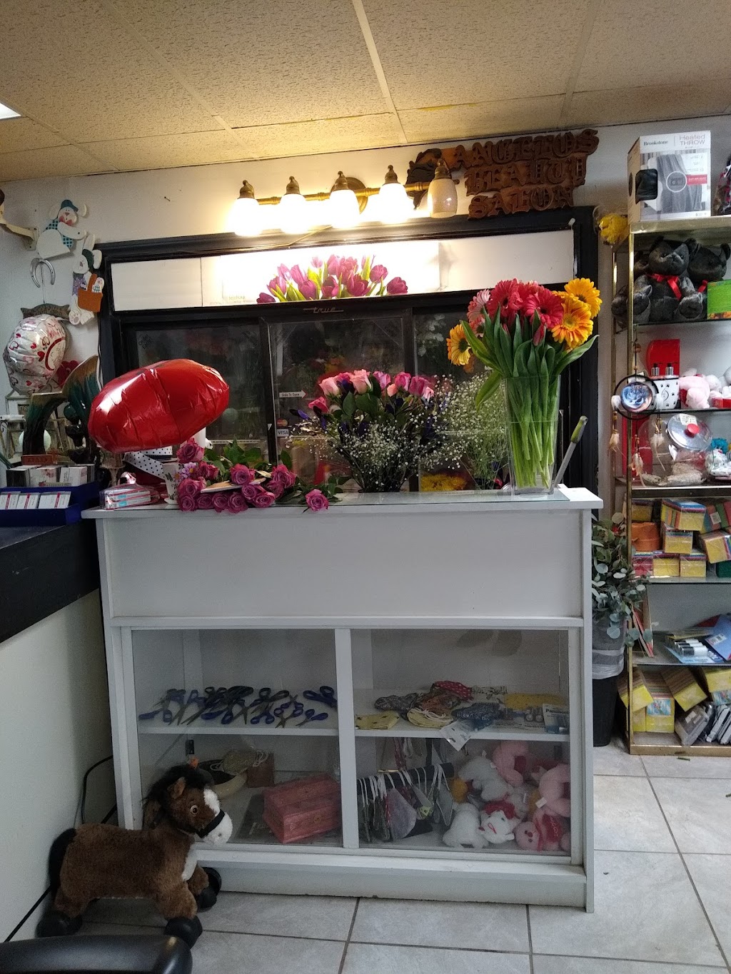 Mi Casa Flowers & Gifts & Garden | 31476 CA-94, Campo, CA 91906, USA | Phone: (619) 478-9097