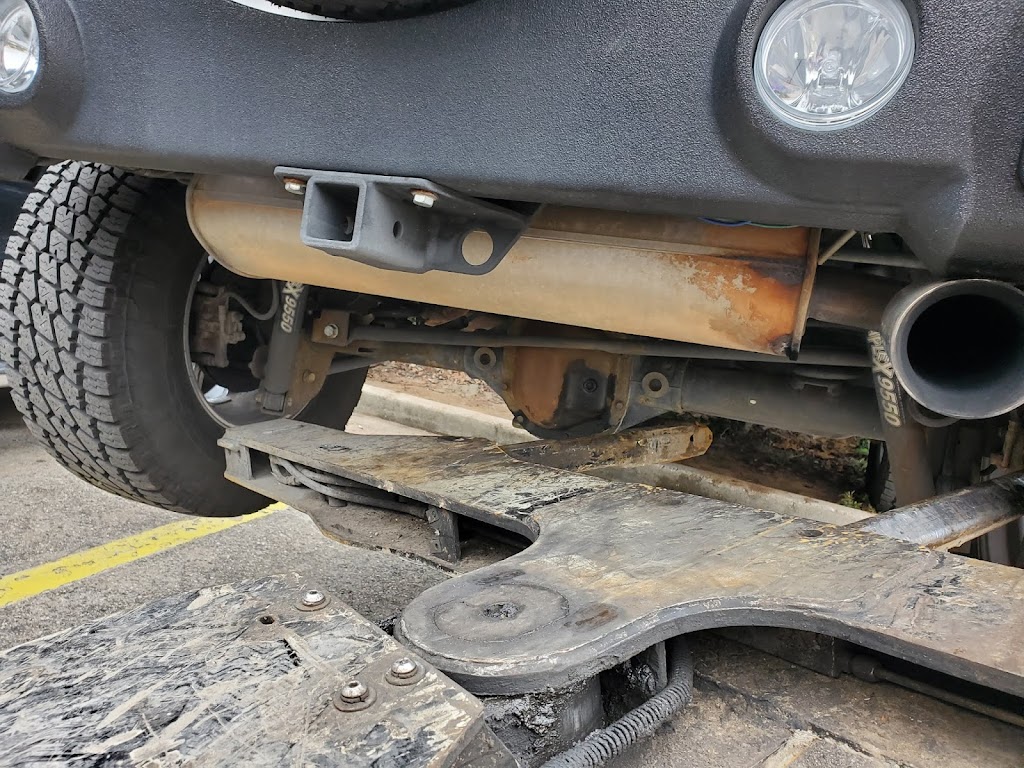 Mid City Automotive, Towing, & Collision, LLC | 1915 Canal St, New Orleans, LA 70112, USA | Phone: (504) 566-7886