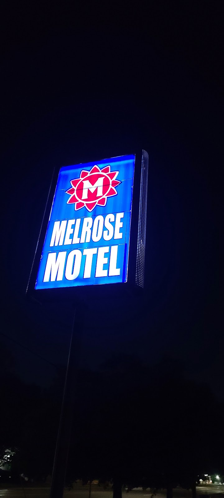 Melrose Inn & Suites | 2829 Oakwood Blvd, Melvindale, MI 48122, USA | Phone: (313) 388-3850