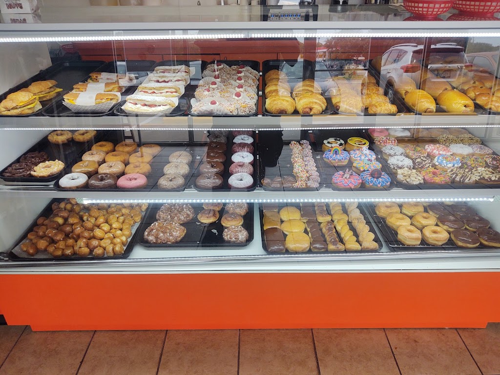 Crazy donut & cafe | 900 E Park Row Dr, Arlington, TX 76010, USA | Phone: (817) 422-9589