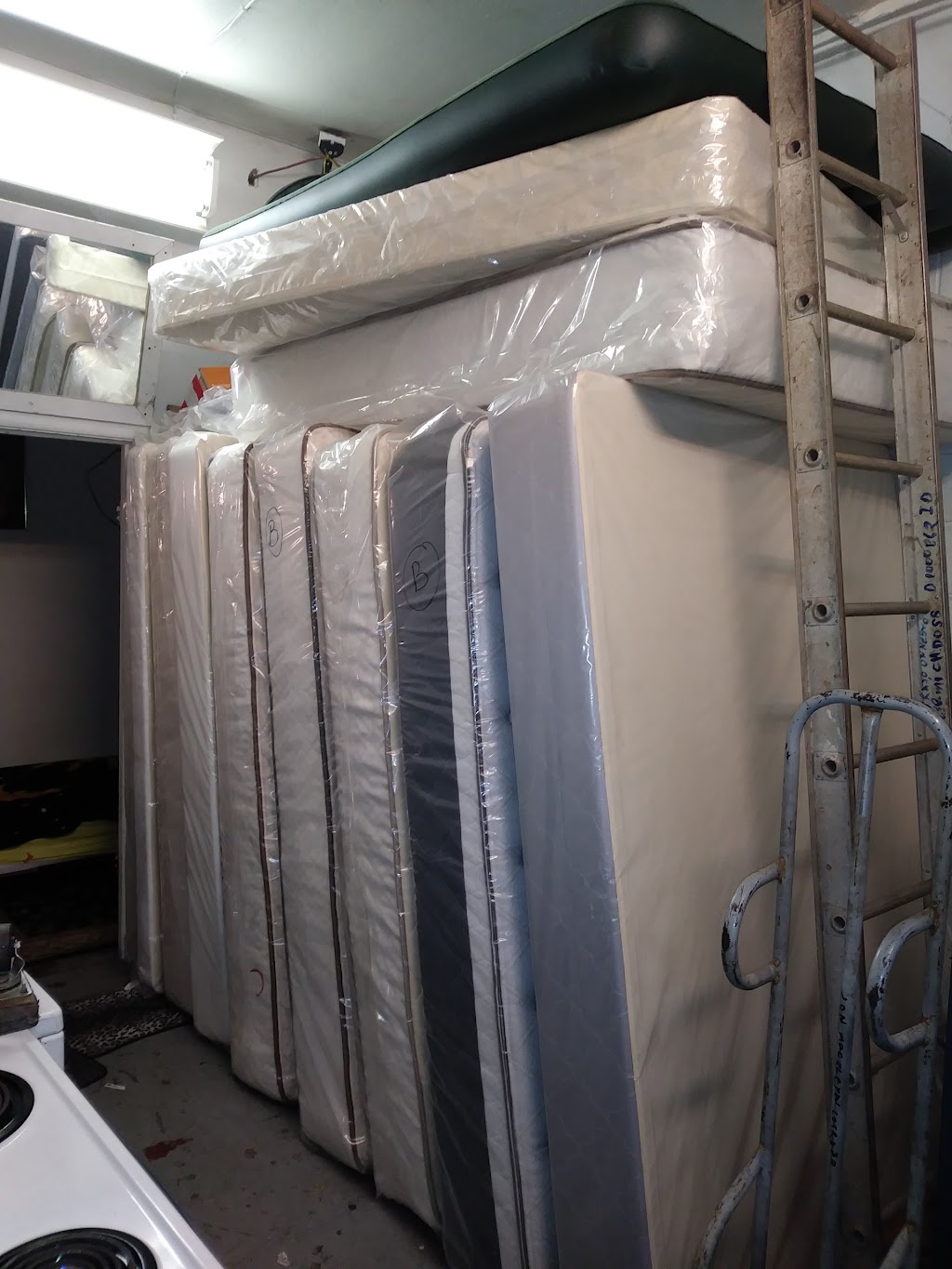 Paulo Thrift Store | 1752 Rumrill Blvd, San Pablo, CA 94806, USA | Phone: (510) 296-3086