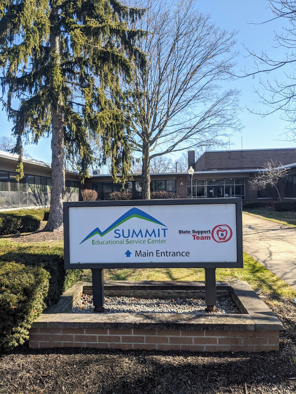 Summit Educational Service Center | 420 Washington Ave, Cuyahoga Falls, OH 44221, USA | Phone: (330) 945-5600