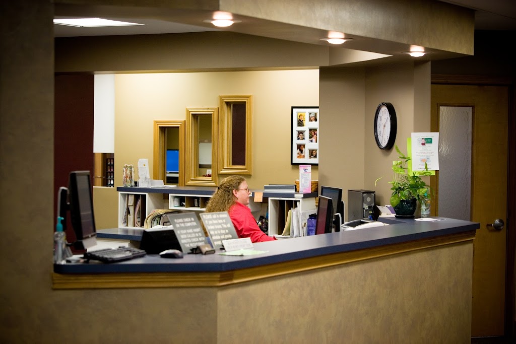 Angela Becker Orthodontics Huntington | 2818 Theater Ave, Huntington, IN 46750, USA | Phone: (260) 356-7403