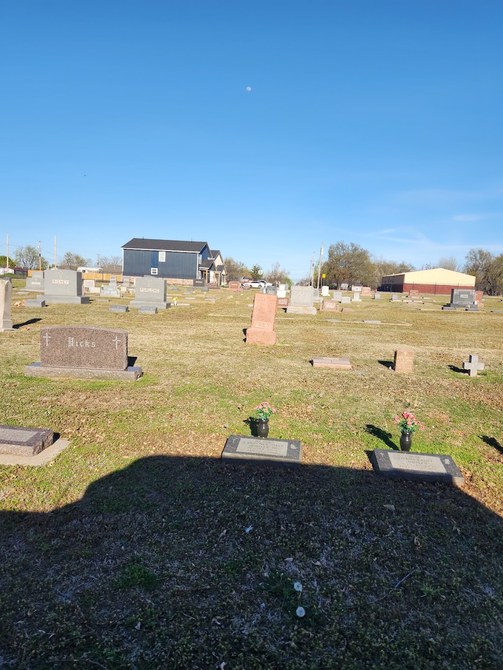 Rose Hill Cemetery | 1802 S 10th St, Chickasha, OK 73018, USA | Phone: (405) 222-6020