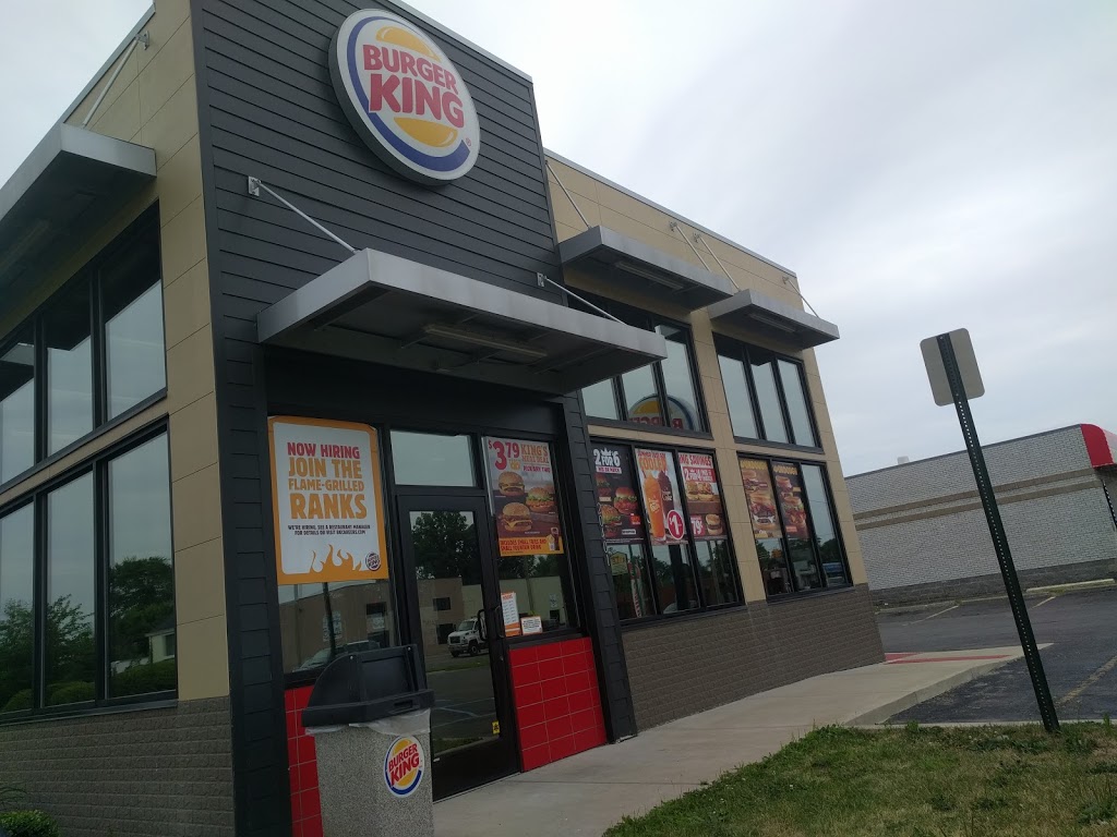 Burger King | 20401 W Warren Ave, Dearborn Heights, MI 48127, USA | Phone: (313) 336-4624