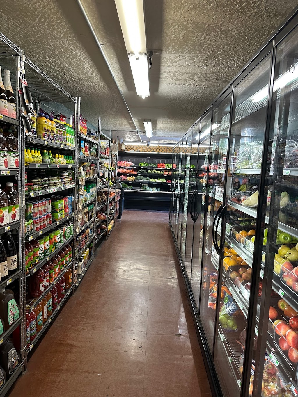 Pine Grove Market | 19394 CA-88, Pine Grove, CA 95665, USA | Phone: (209) 296-3443