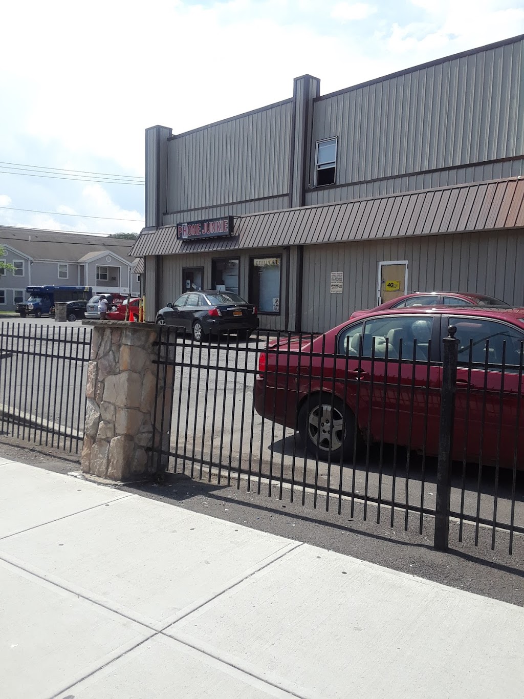 Phone Junkie | 121 Quail St, Albany, NY 12206, USA | Phone: (518) 650-6248