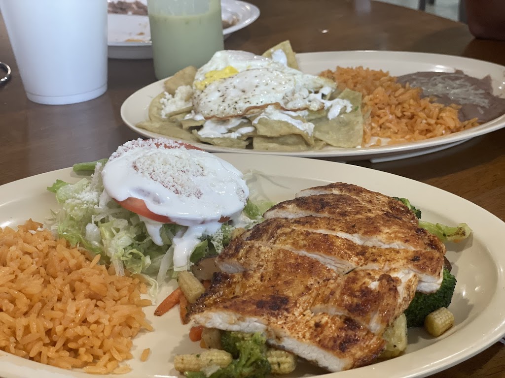 La Tia y El Gordo mexican food | 813 Castle Dr, Garland, TX 75040, USA | Phone: (469) 626-0213