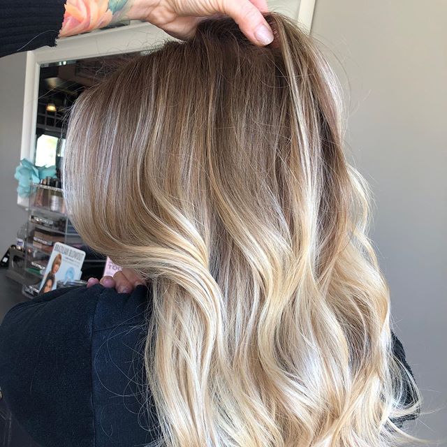 Salon Fringe | 180 Broadway, Amityville, NY 11701, USA | Phone: (631) 991-3180