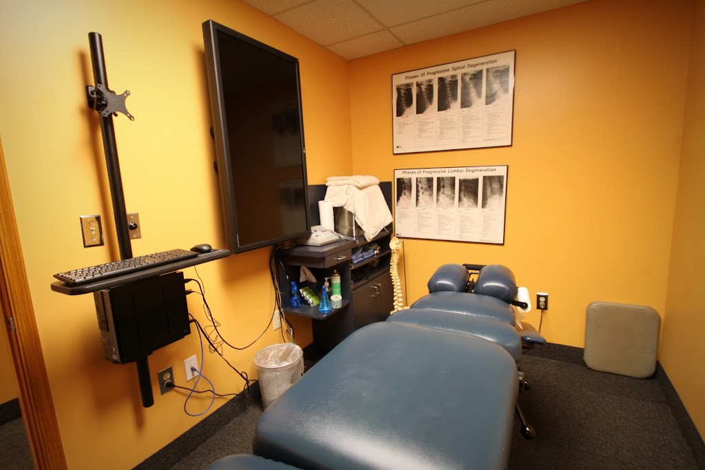 County Line Chiropractic Medical & Rehab | 21309 NW 2nd Ave, Miami Gardens, FL 33169 | Phone: (305) 654-9797