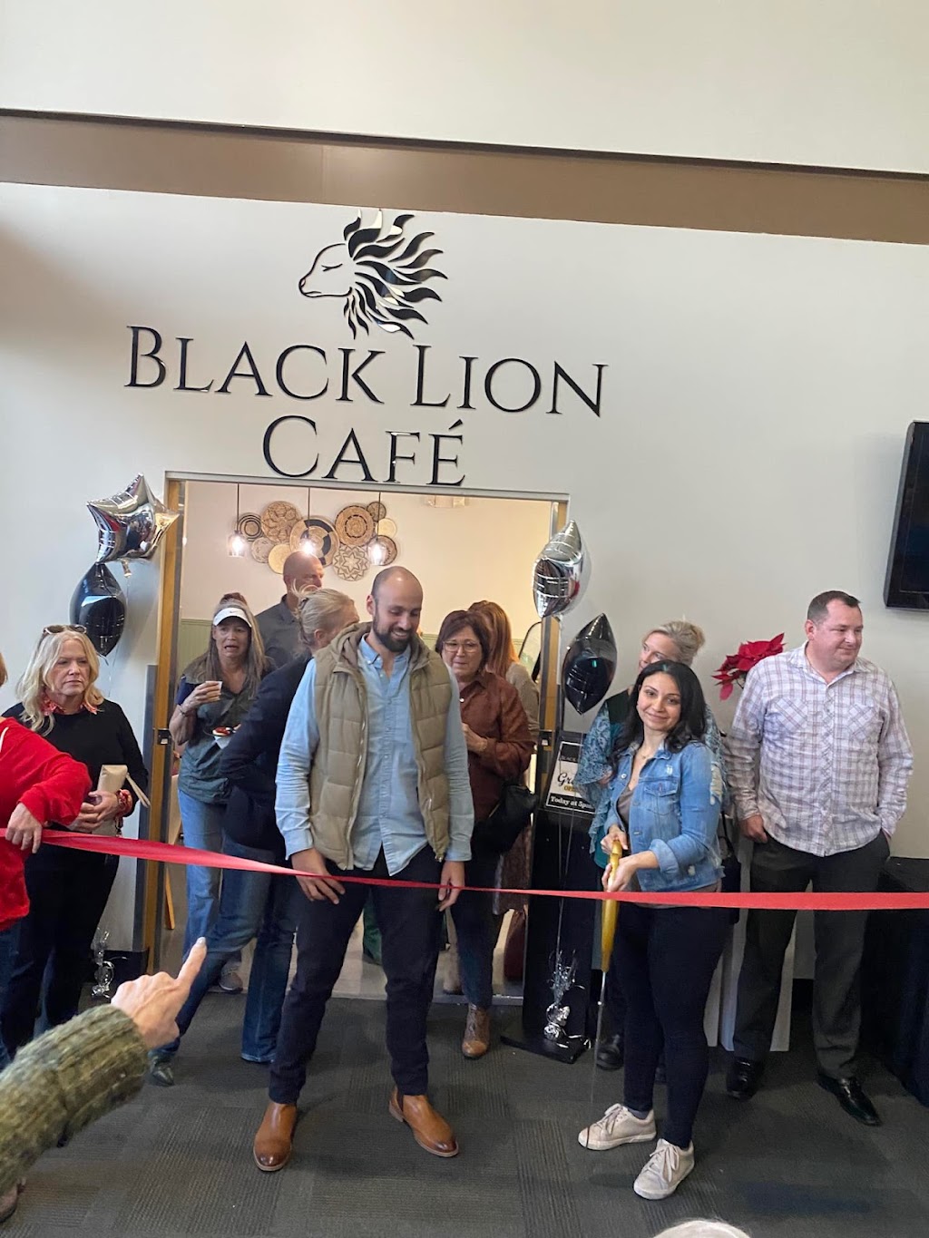 Black Lion Cafe | 34250 N 60th St, Scottsdale, AZ 85266, USA | Phone: (201) 803-2565