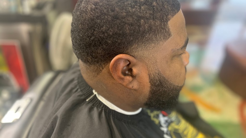 On Demand Barbering | 2995 TX-360 Suit 126, Grand Prairie, TX 75052, USA | Phone: (817) 335-0646