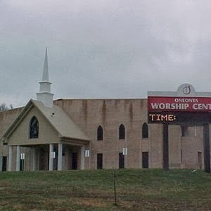 Oneonta Worship Center | 721 4th Ave E, Oneonta, AL 35121, USA | Phone: (205) 274-2132