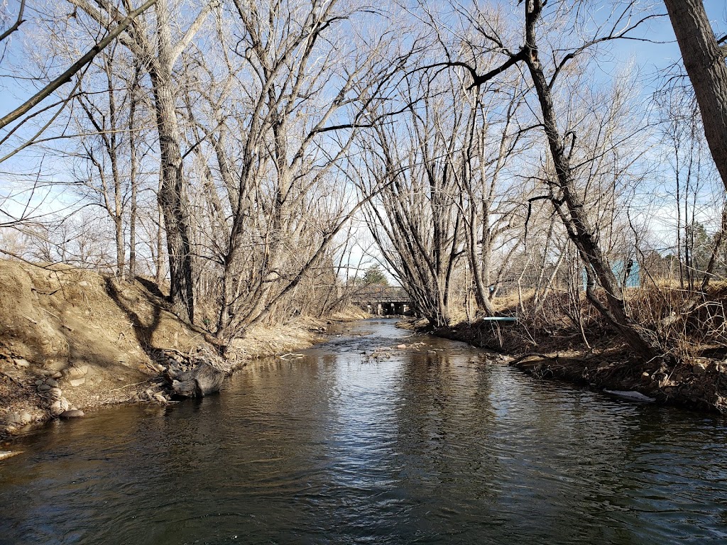 Underwater Fish Observatory | 1345 28th St, Boulder, CO 80302, USA | Phone: (303) 413-7200