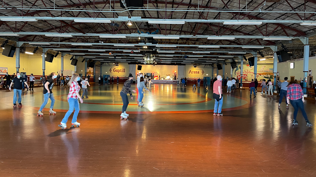 Guptills Roller Skating Arena | 1085 Loudon Rd, Cohoes, NY 12047, USA | Phone: (518) 785-0660