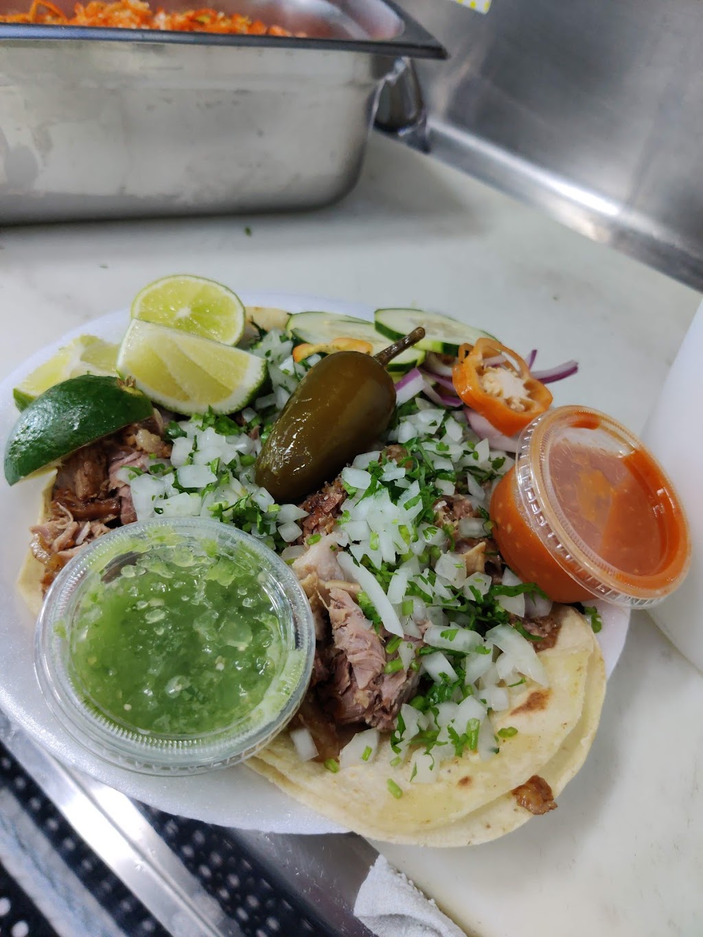 Carnitas el barrio | 1601 E 103rd St, Los Angeles, CA 90002 | Phone: (323) 667-6104