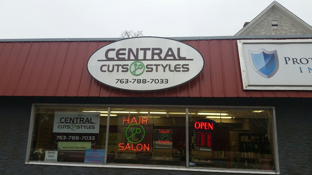 Central Cuts & Styles | 3928 NE Central Ave, Minneapolis, MN 55421, USA | Phone: (763) 788-7033