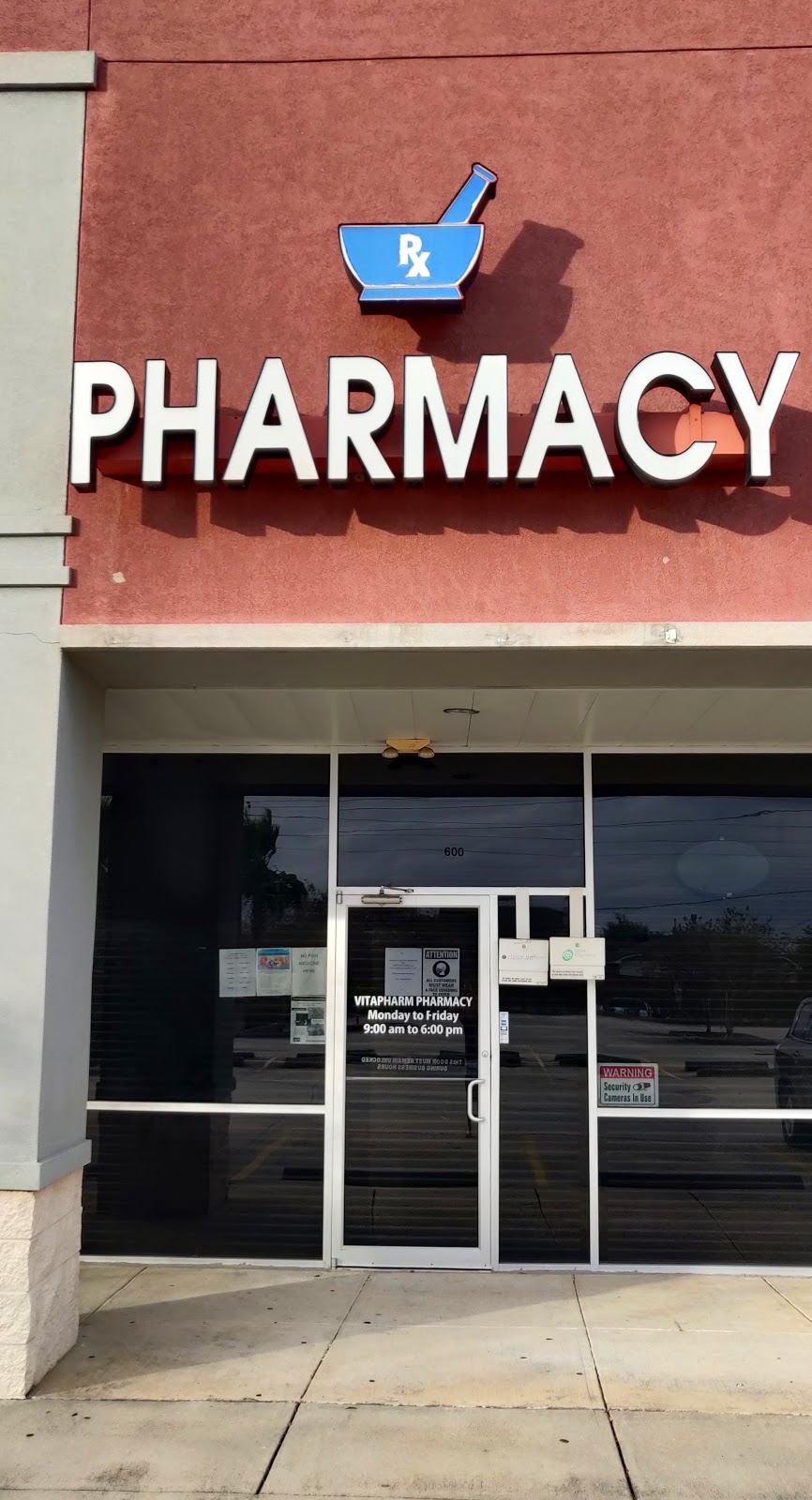 Vitapharm Pharmacy | 2128 Spears Rd, Houston, TX 77067, USA | Phone: (281) 919-1165