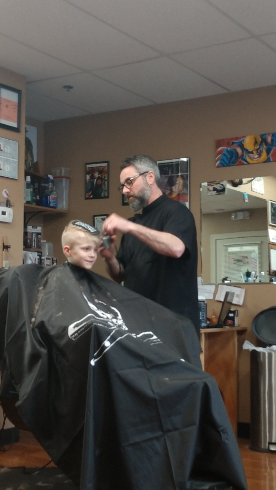 Jonny BarberShop | 13 Bristol Ln, Square, Ellicottville, NY 14731, USA | Phone: (716) 572-3321