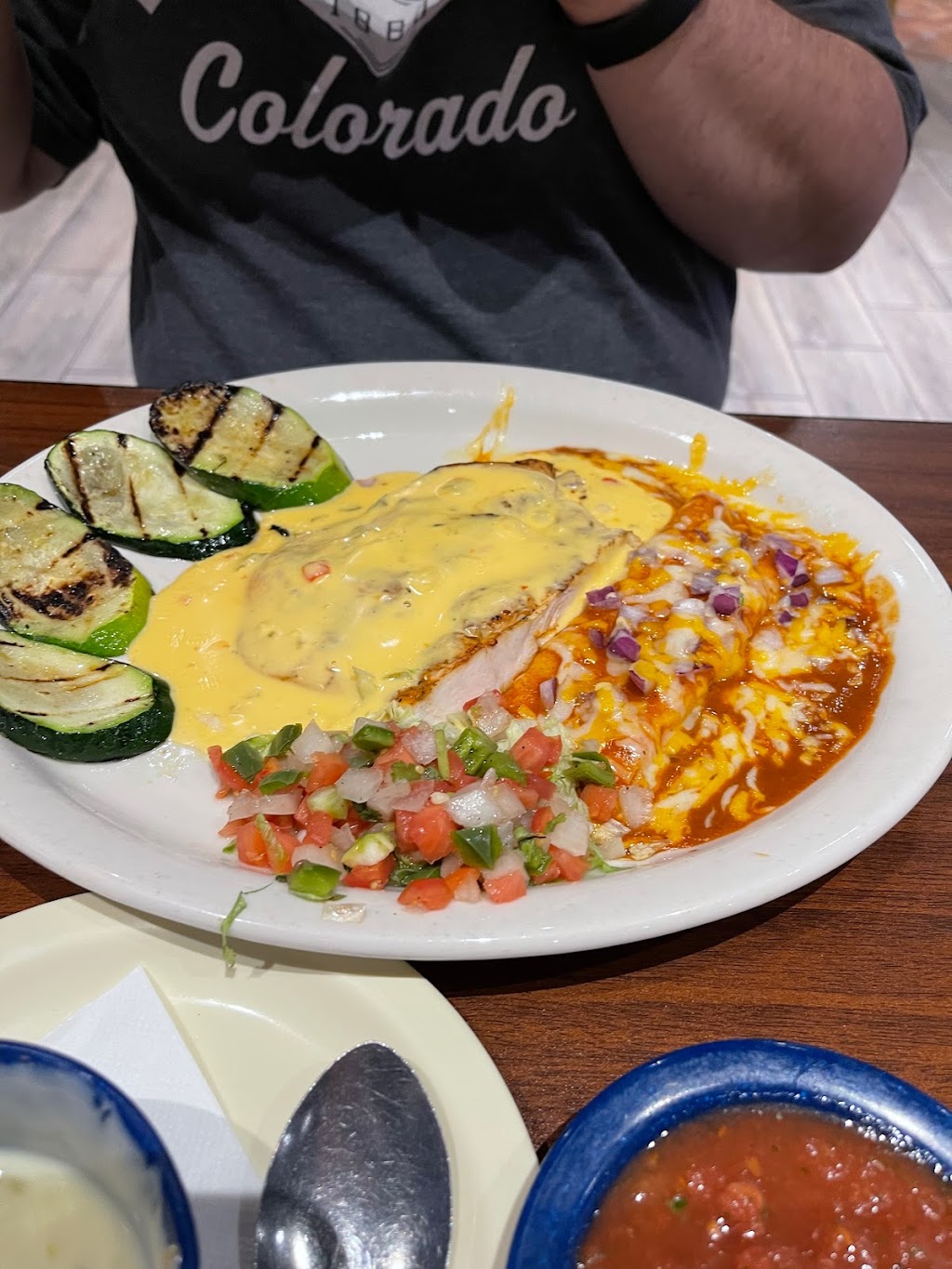 Masfajitas | 1905 N Main St, Taylor, TX 76574, USA | Phone: (512) 352-9292