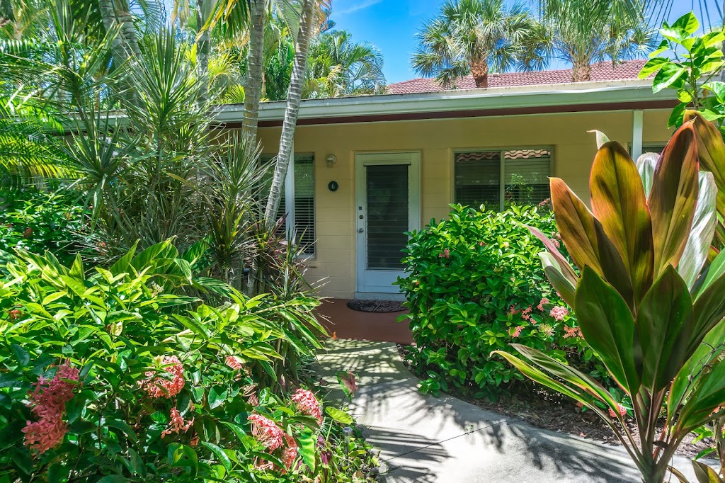 Tropical Villas Of Venice Beach | 505 Menendez St, Venice, FL 34285, USA | Phone: (941) 716-9812