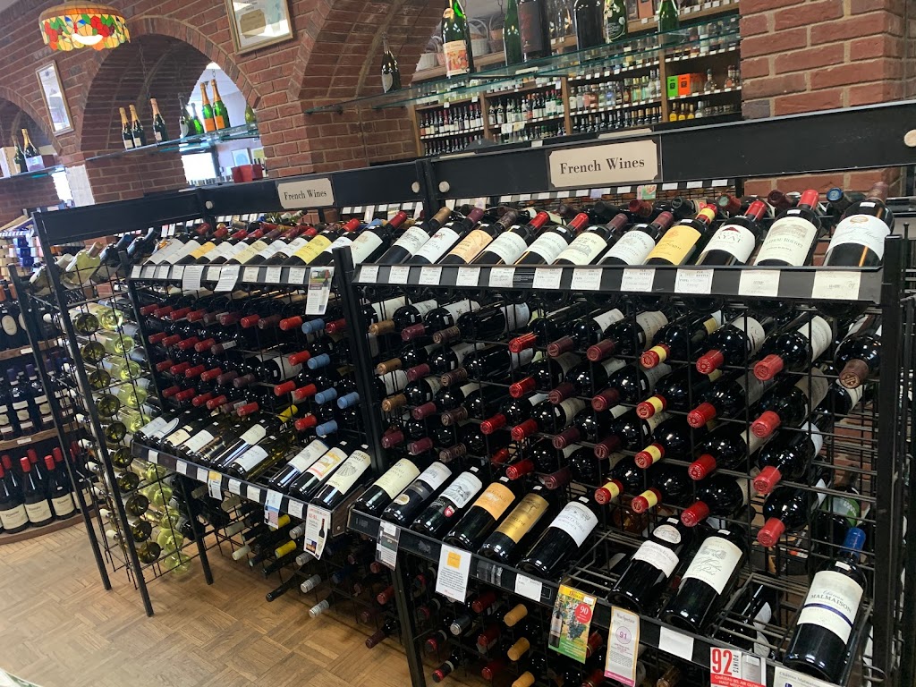 Four J Wine & Liquor Inc | 875 Saw Mill River Rd, Ardsley, NY 10502, USA | Phone: (914) 693-7802