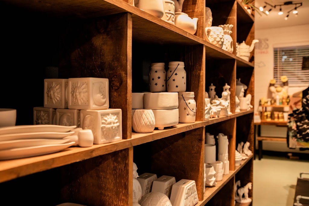 Sketch Clay + Pottery | 55 E Pike Creek Rd, Tecumseh, ON N8N 3S1, Canada | Phone: (519) 790-8017