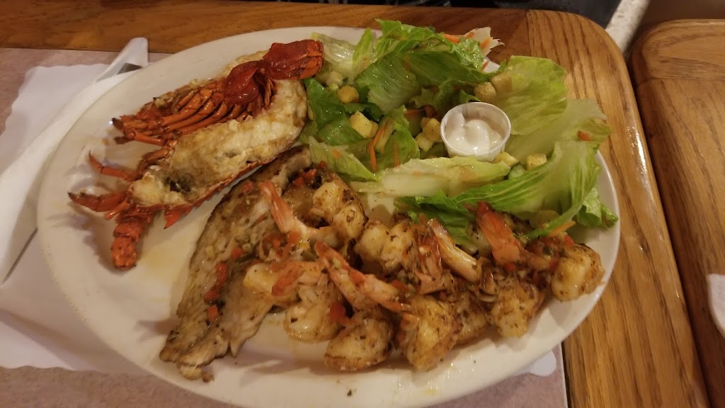 Jatay | Anzuelo 13, 22712 Puerto Nuevo, B.C., Mexico | Phone: 664 814 2369