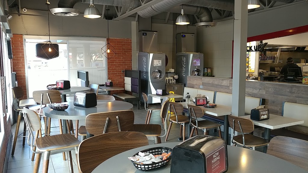 Jack in the Box | 14050 N Stemmons Fwy, Farmers Branch, TX 75234, USA | Phone: (972) 243-7979