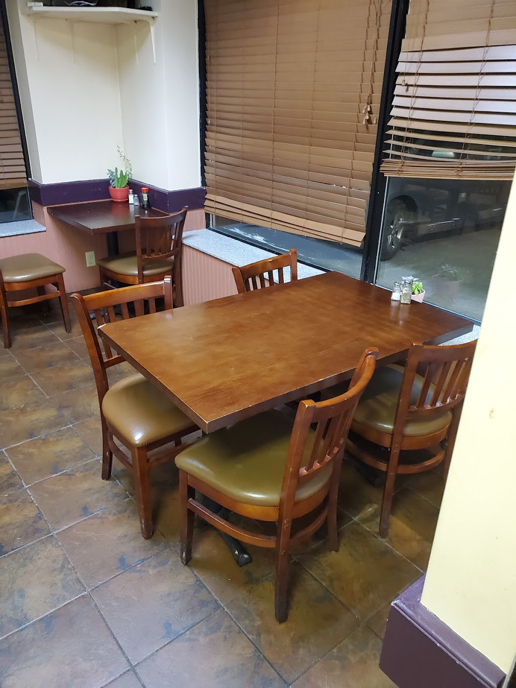 Great Wall Chinese Restaurant | 264 Ridgeway Rd, Crystal Beach, ON L0S 1B0, Canada | Phone: (905) 894-9888