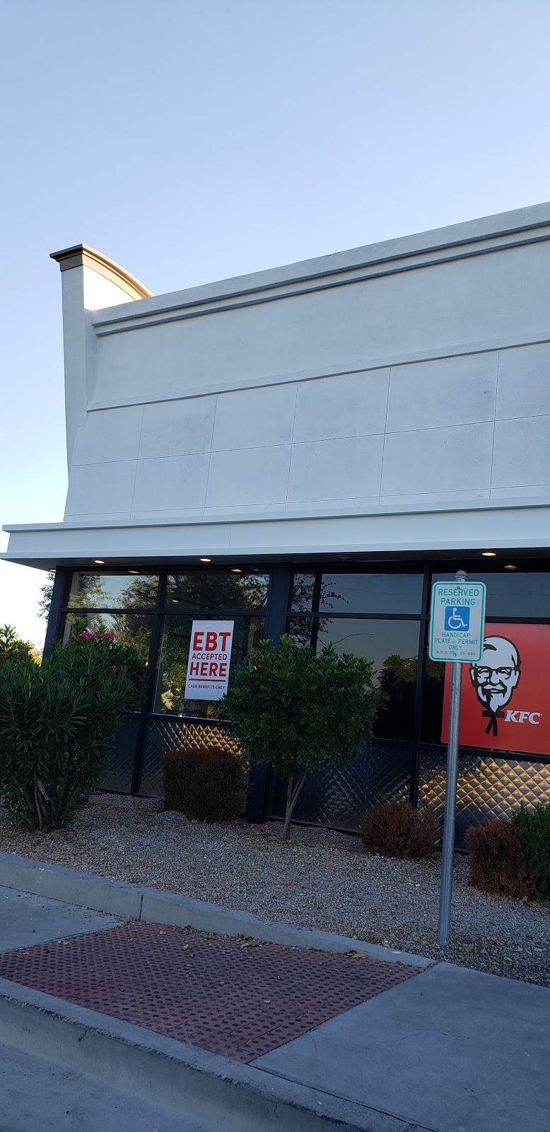 KFC | 10720 E Baseline Rd, Mesa, AZ 85209 | Phone: (480) 986-0246