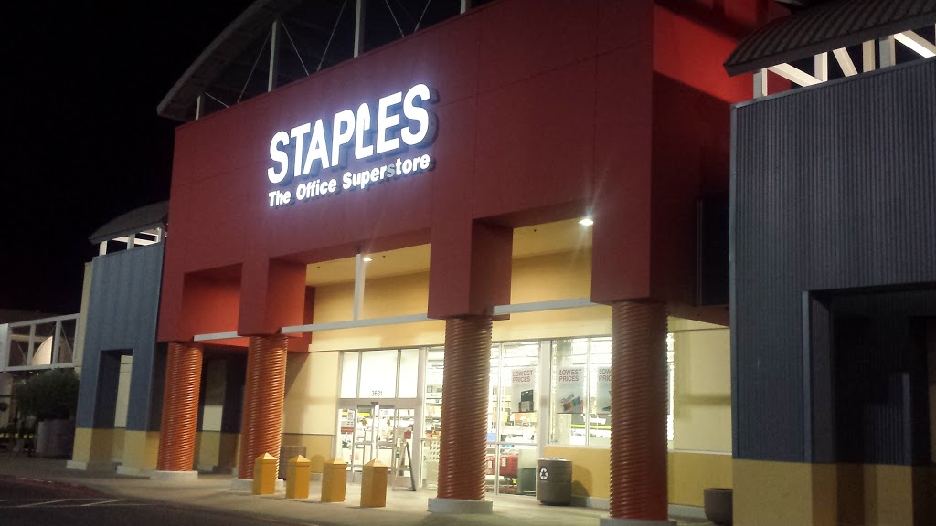 Staples 3631 Truxel Rd, Sacramento, CA 95834