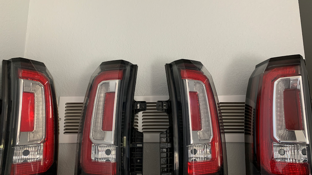 GMC YUKON TAIL LIGHTS REPAIR | 4360 Fern Ave, Broomfield, CO 80020, USA | Phone: (720) 232-7815