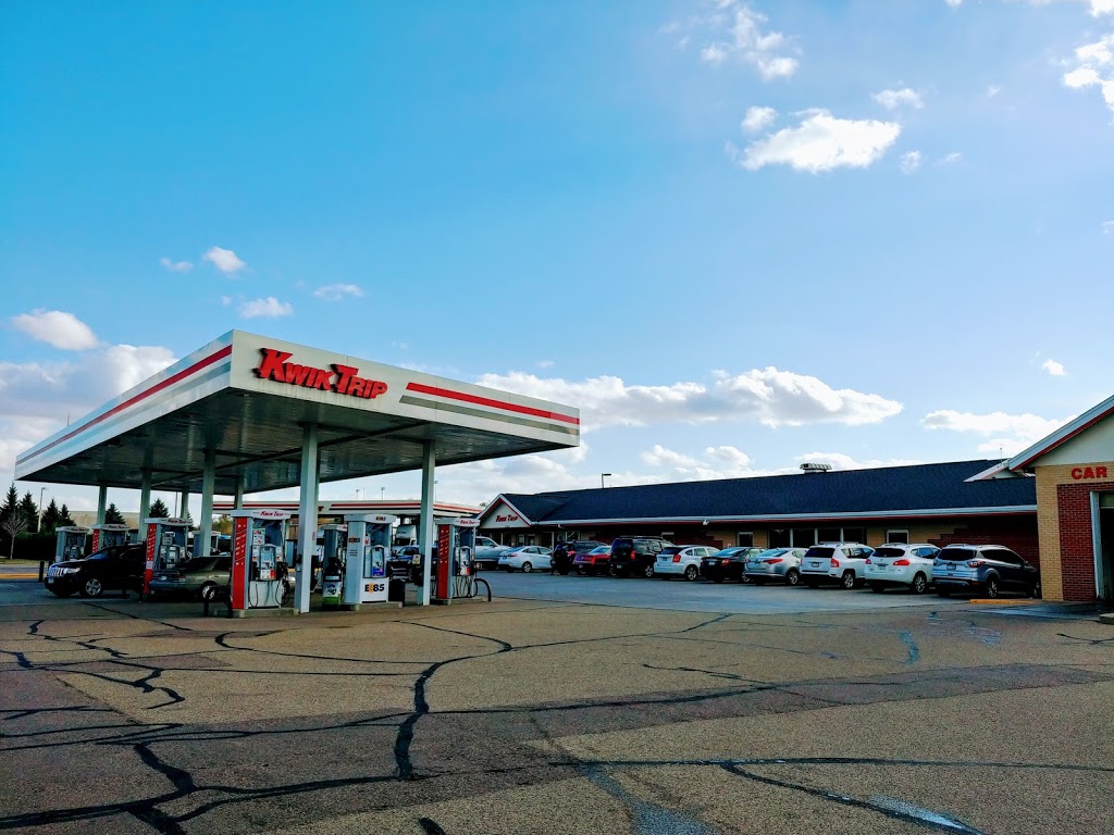 KWIK TRIP #662 | 3145 Dodd Rd Ste A, Eagan, MN 55121 | Phone: (651) 405-8543