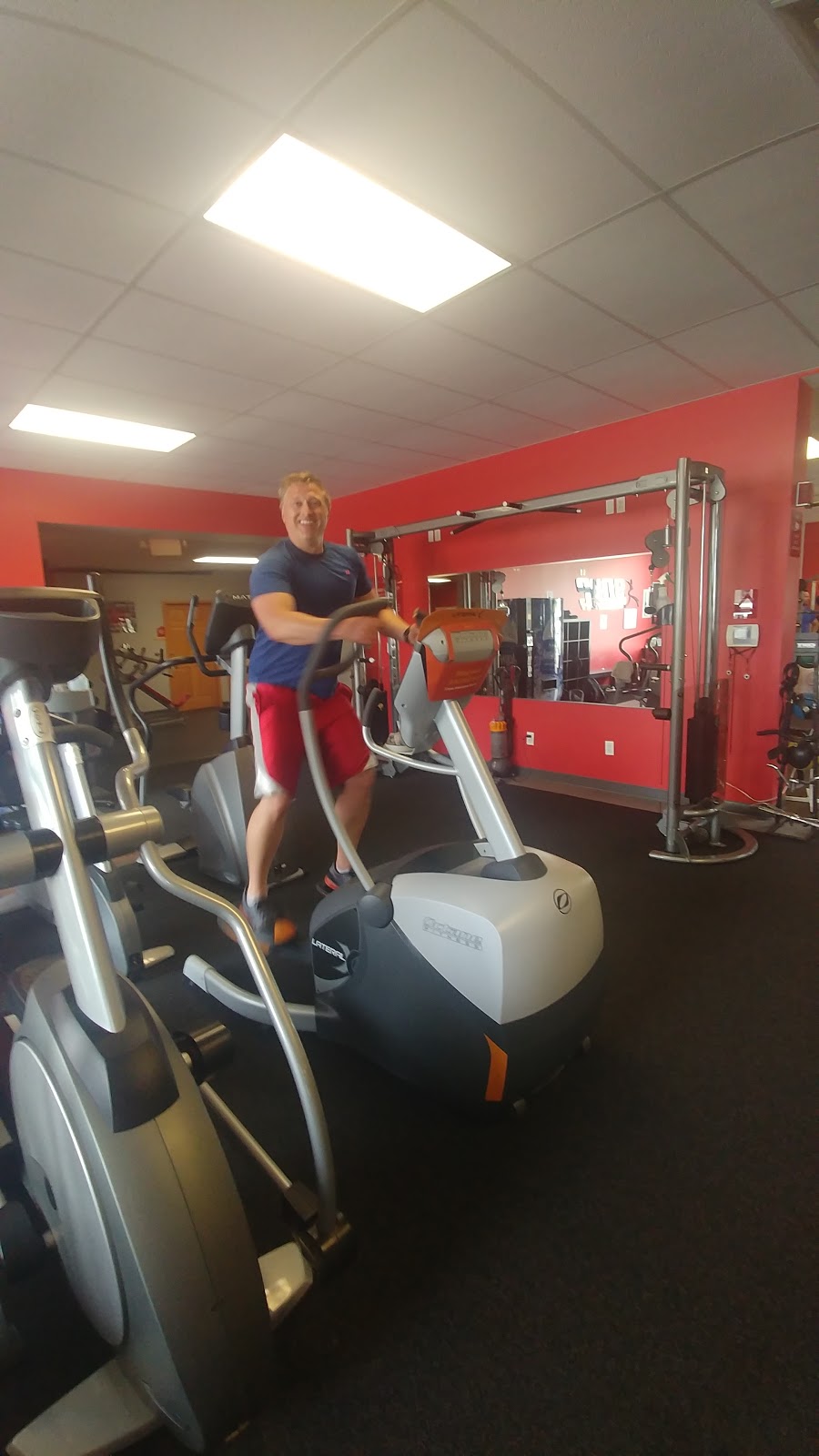 Snap Fitness Baldwin | 570 10th Ave, Baldwin, WI 54002, USA | Phone: (715) 688-6888