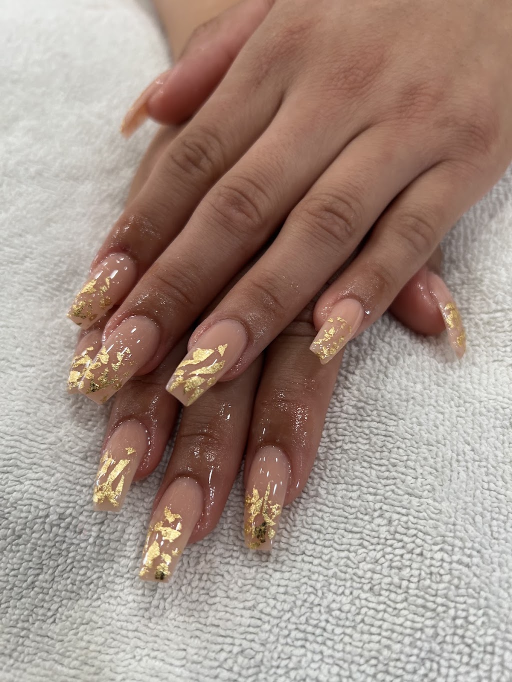 Famous Nails | 9513 Central Ave # D, Montclair, CA 91763, USA | Phone: (909) 399-9846