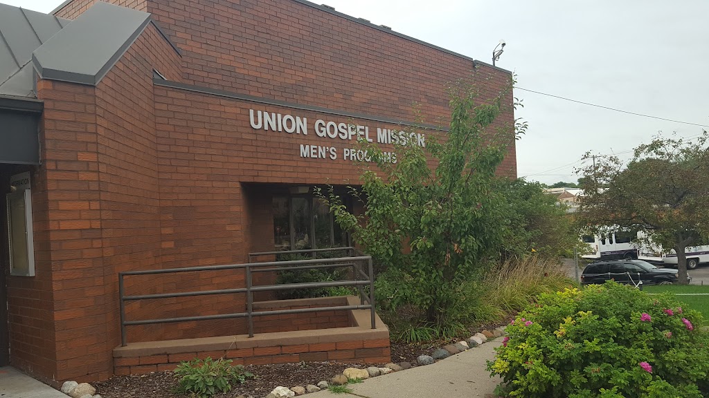 Union Gospel Mission Twin Cities—Mens Campus | 435 University Ave E, St Paul, MN 55130, USA | Phone: (651) 292-1721